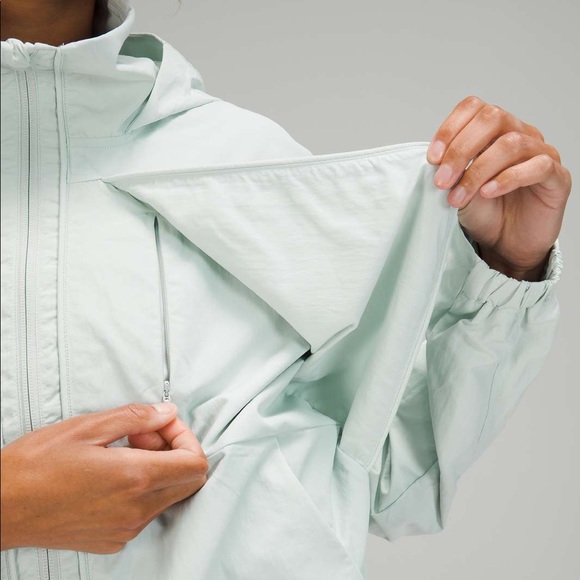 Lululemon Always Effortless Jacket, Sz 4, Ocean Air - Picture 3 of 7
